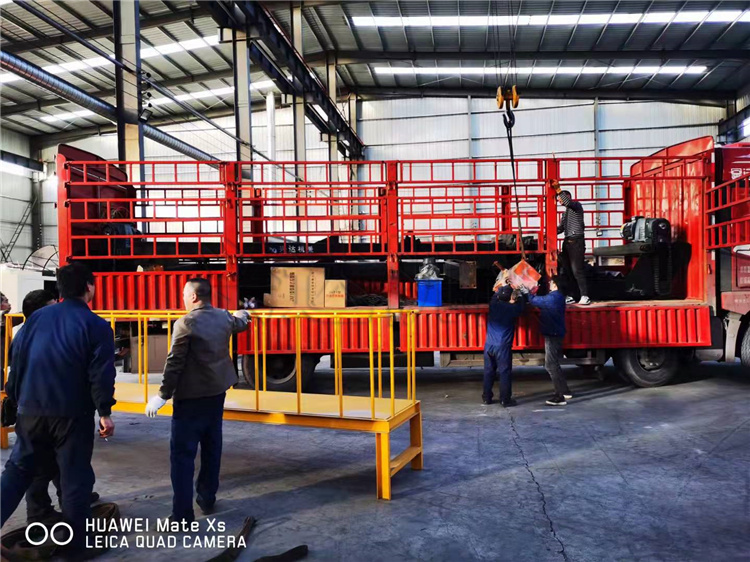 4朰巭љC l(f)؛b܇F(xin)