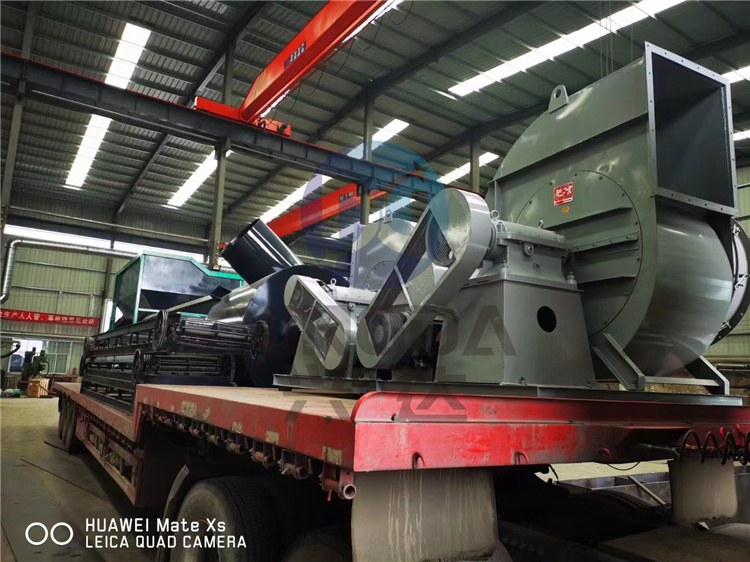 寧夏固原 年產(chǎn)5萬噸顆粒有機肥生產(chǎn)線 第六車 發(fā)貨現(xiàn)場