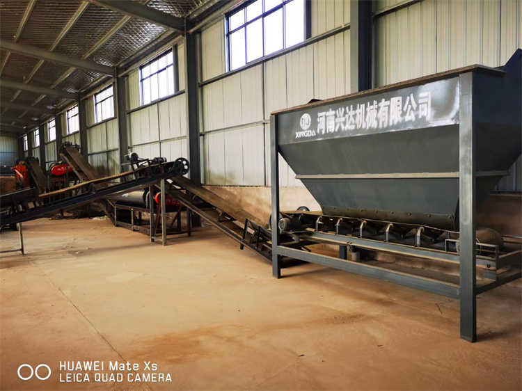 寧夏固原年產(chǎn)5000噸有機肥顆粒生產(chǎn)線安裝