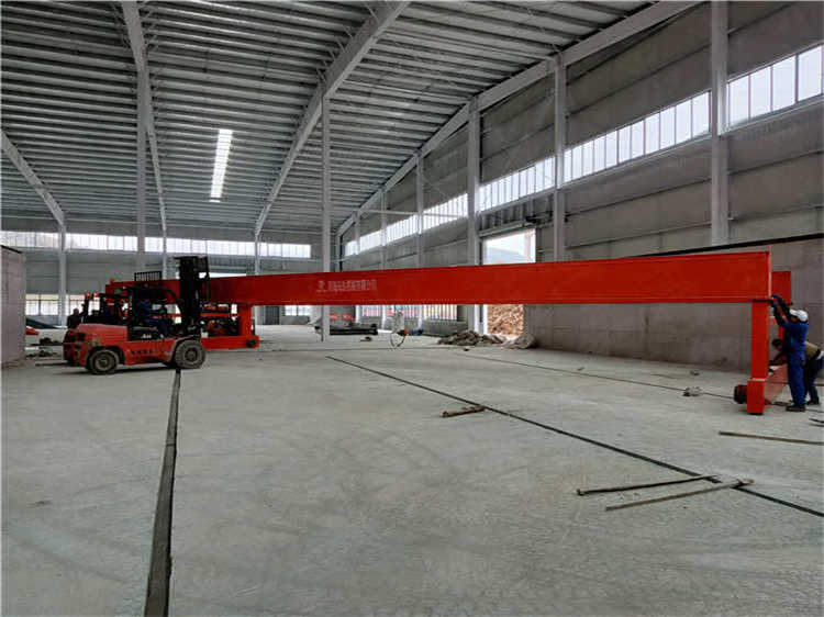 供應(yīng)大跨度液壓升降輪盤翻拋機(jī)糞污高效好氧發(fā)酵