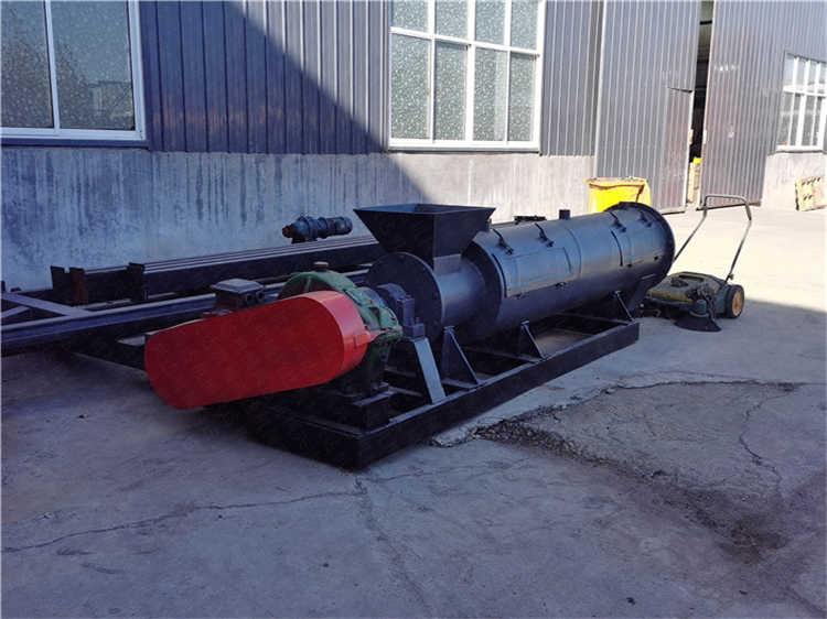 有機(jī)肥快速造粒機(jī)內(nèi)轉(zhuǎn)攪齒造粒機(jī)成球率較高