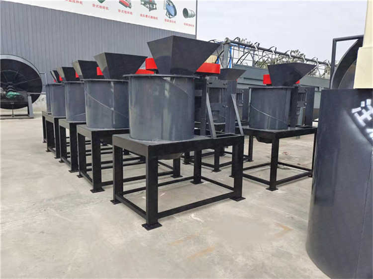 立式鏈?zhǔn)椒鬯闄C(jī) 有機(jī)肥設(shè)備生產(chǎn)線 豬糞稻殼有機(jī)肥設(shè)備破碎機(jī)